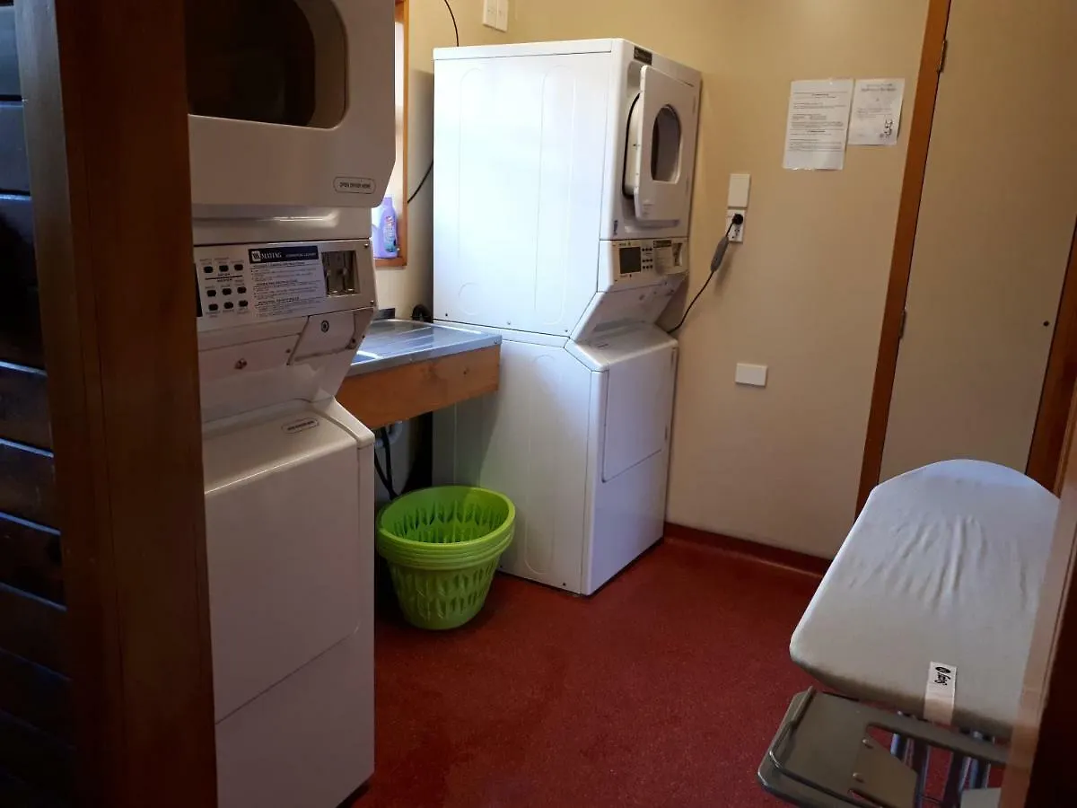 Hostel Foley Towers Bbh Christchurch